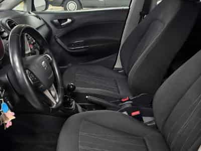 Seat Ibiza (2011) - Photo 1