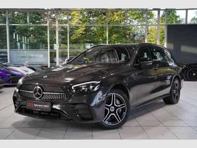 Mercedes E 300 T de 4M AMG Line *1.H *Pano *Night *Memory (2022) - Photo 1