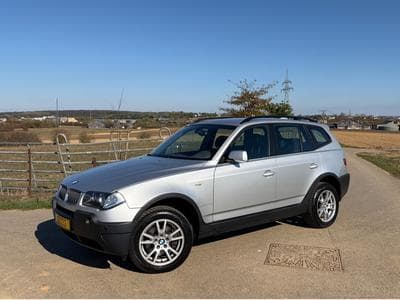 BMW X3 X3 2.5i | Benziner | Schalter (2004) - Foto 1