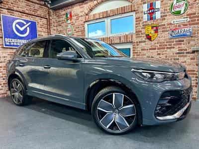 VW Tiguan Tiguan 2.0 TDi 150cv Auto R-LINE ToitO+P/SiègCh/Navi (2026) - Photo 1
