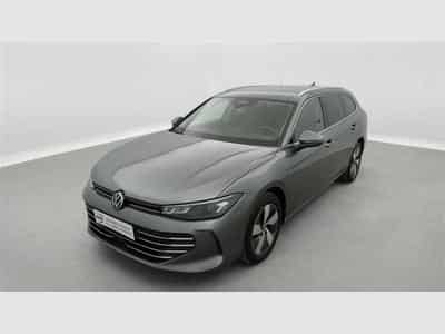 VW Passat 1.5 TSI 150Cv DSG Elegance NAVI / CAMERA / CARPLAY (2024) - Foto 1