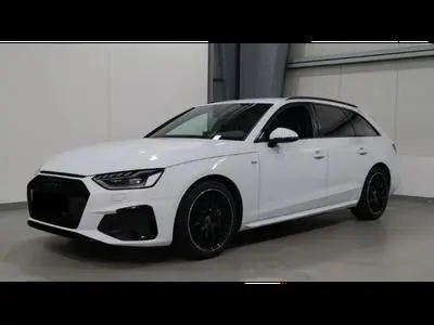 Audi A4 Avant S-line 40 TDI s-tronic (2025) - Photo 1