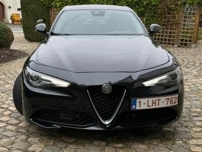 Alfa-Romeo Giulia Super (2018) - Foto 1