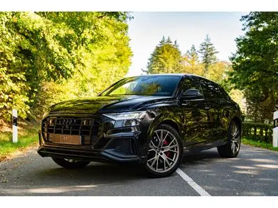 Audi SQ8 Audi SQ8 4.0 V8 TFSI 507 ch quattro Tiptronic (2023) - Foto 1