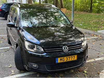 VW Touran Highline (2011) - Photo 1