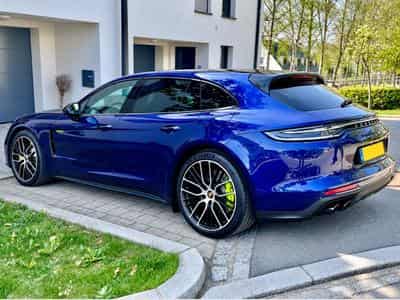 Porsche Panamera Sport Turismo 4 E-Hybrid Platinum Editio (2022) - Foto 1