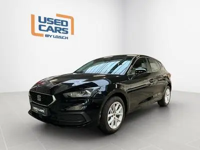 Seat Leon Style+BVM+P.Comfort+RearView+FullLink+P.Convenance (2025) - Photo 1