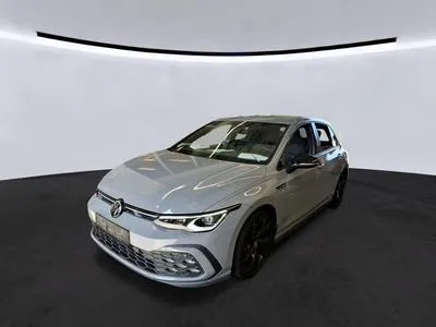 VW Golf (2024) - Foto 3