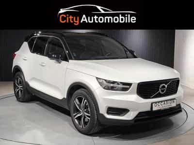 Volvo XC40 T4 GEARTRONIC R-DESIGN 4X4 CARPLAY TOIT OUVRANT SIEGES CHAUF (2019) - Photo 1