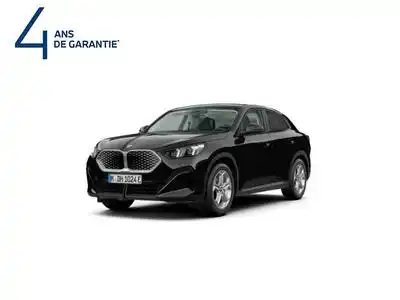 BMW iX2 iX2 eDrive20 (2025) - Foto 1