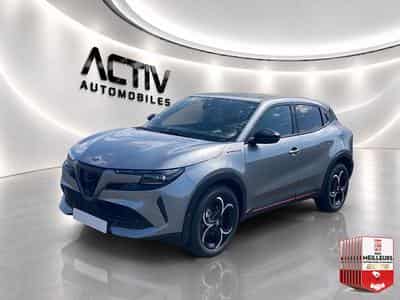Alfa-Romeo JUNIOR 1.2 IBRIDA 145 SPECIALE E-DCT6 (2026) - Photo 1