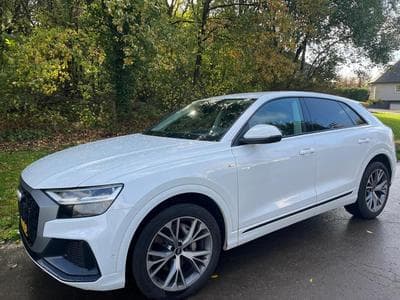 Audi Q8 S LINE (2022) - Photo 1