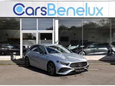 Mercedes A 200 AMG Line 7G-Tronic ACC NIGHT CAM KEYLESS 1° MAIN (2025) - Photo 1