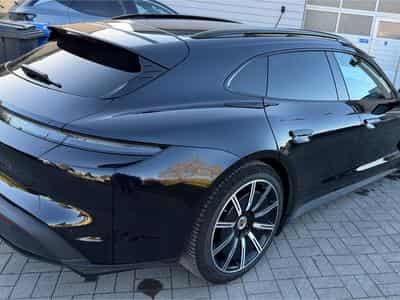 Porsche Taycan Sport Turismo (2022) - Photo 1