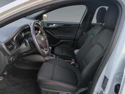Ford Focus 1.0 EcoBoost MHEV ST-Line X (2022) - Foto 10