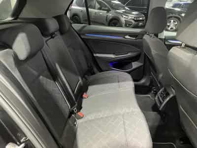 VW Golf 1.5 eTSI Life DSG 150HP (2023) - Photo 13