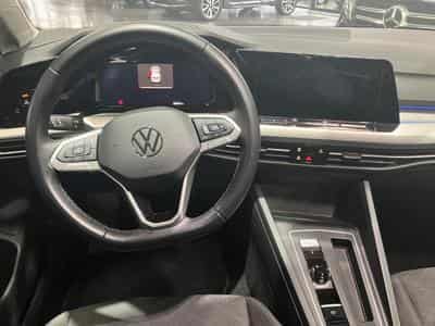 VW Golf 1.5 eTSI Life DSG 150HP (2023) - Photo 8