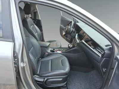 Kia Niro Sense (UVO) 1.6 GDi HEV 6DCT (2021) - Photo 15