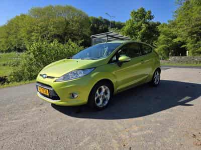 Ford Fiesta 1.4 Titanium (2010) - Photo 1