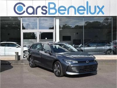 VW Passat (2025) - Foto 1