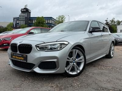 BMW M135 1 Limousine 5-trg. M135 i (2015) - Photo 1