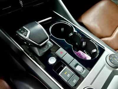 VW Touareg 3.0 TSi V6 PHEV 4MOTION 381 CV * MATRIX *PANO * CUIR * (2022) - Foto 13