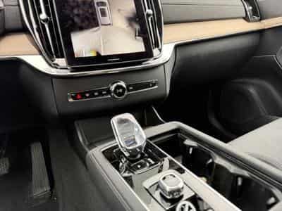 Volvo XC90 T8 Plus Dark / Hybride (2025) - Foto 11