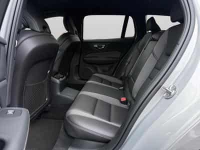 Volvo V60 T6 Plus Dark / Hybride (2024) - Foto 13