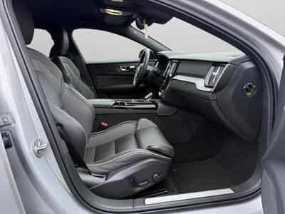 Volvo V60 T6 Plus Dark / Hybride (2024) - Foto 15