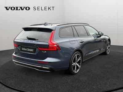 Volvo V60 T6 Ultra Dark / Hybride (2024) - Foto 2