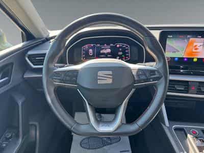 Seat Leon 2.0 CR TDi FR DPF DSG (2023) - Photo 13