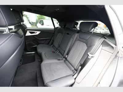 Audi Q8 S line (2026) - Photo 10