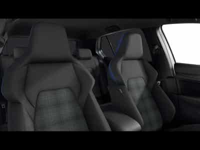 VW Golf GTE PHASE 2 1.5 eHybrid 272 CV DSG 6 *DCC* MATRIX * ATTELAG (2025) - Photo 8