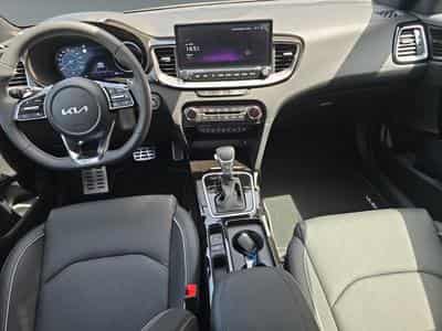 Kia XCeed GT Line 1.5T 140 DCT (2026) - Foto 12