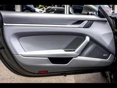 Porsche 911 992.1 CARRERA 4S COUPE PDK°AVENTURINE GREEN (2022) - Photo 8