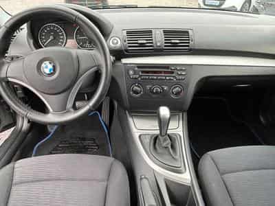 BMW 118 118d Lim. Edition Lifestyle *Automatik*5-Sitzer* (2011) - Foto 10