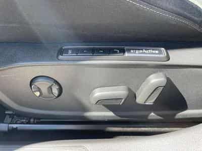 VW Golf 2.0 TDI DSG7 Style GARANTIE JUSQU'A 36 MOIS (2020) - Photo 10
