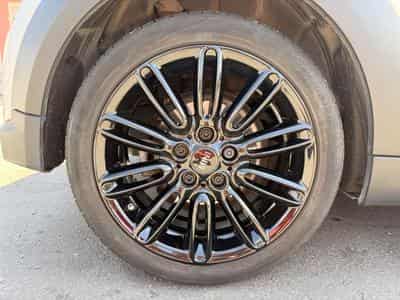 Mini Cooper 1.5 Steptronic 136 (2024) - Photo 11