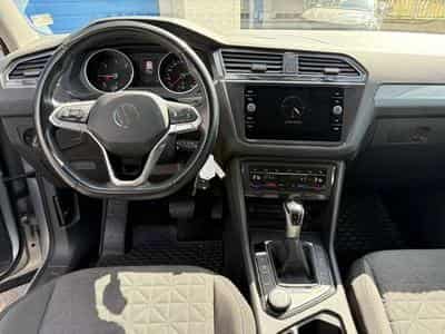 VW Tiguan Tiguan 2.0 TDi SCR 4Motion Life Business DSG (2022) - Photo 4