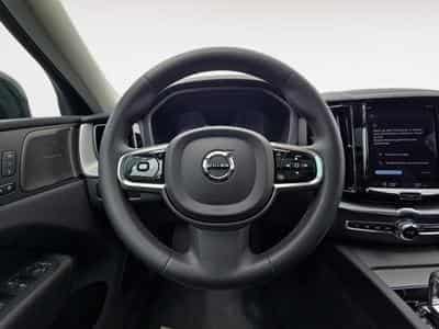 Volvo XC60 B4 Plus Dark / Essence (2024) - Photo 12