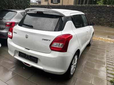 Suzuki Swift 1.0 essence (2018) - Photo 5