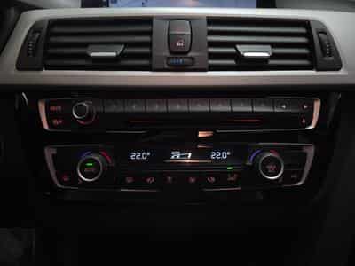 BMW 318 dA 136CV (2019) - Photo 13