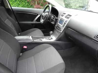 Toyota Avensis 1.8 AUTOMATIQUE (2014) - Photo 9