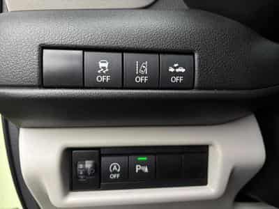 Suzuki Swift GL + (2025) - Photo 11