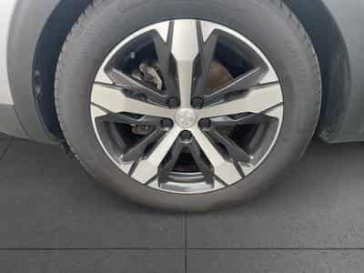 Peugeot 5008 1.5 BlueHDI 130 GT 7 Sitzer AHK Panorama (2023) - Photo 15