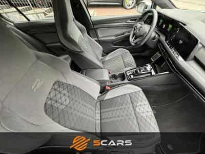 VW Golf 1.5 eTsi DSG 150cv R-Line (2023) - Photo 8
