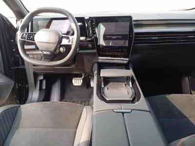 Renault Rafale 1.2 E-Tech Esprit Alpine E-Tech 4Control 200cv (2025) - Photo 8