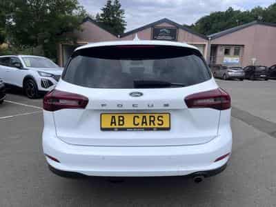 Ford Focus Focus Turnier 1.5 EcoBlue Aut.*LED 2xPDC*DAB*Winterpack (2023) - Photo 5