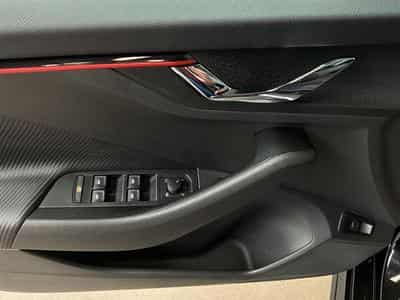 Skoda Kamiq Monte-Carlo+DSG+LED+P.Assisted+P.Park&Go (2025) - Foto 14
