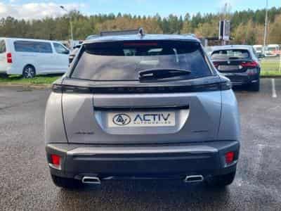 Peugeot 2008 1.2 HYBRID 145 GT E-DCS6 (2025) - Photo 6
